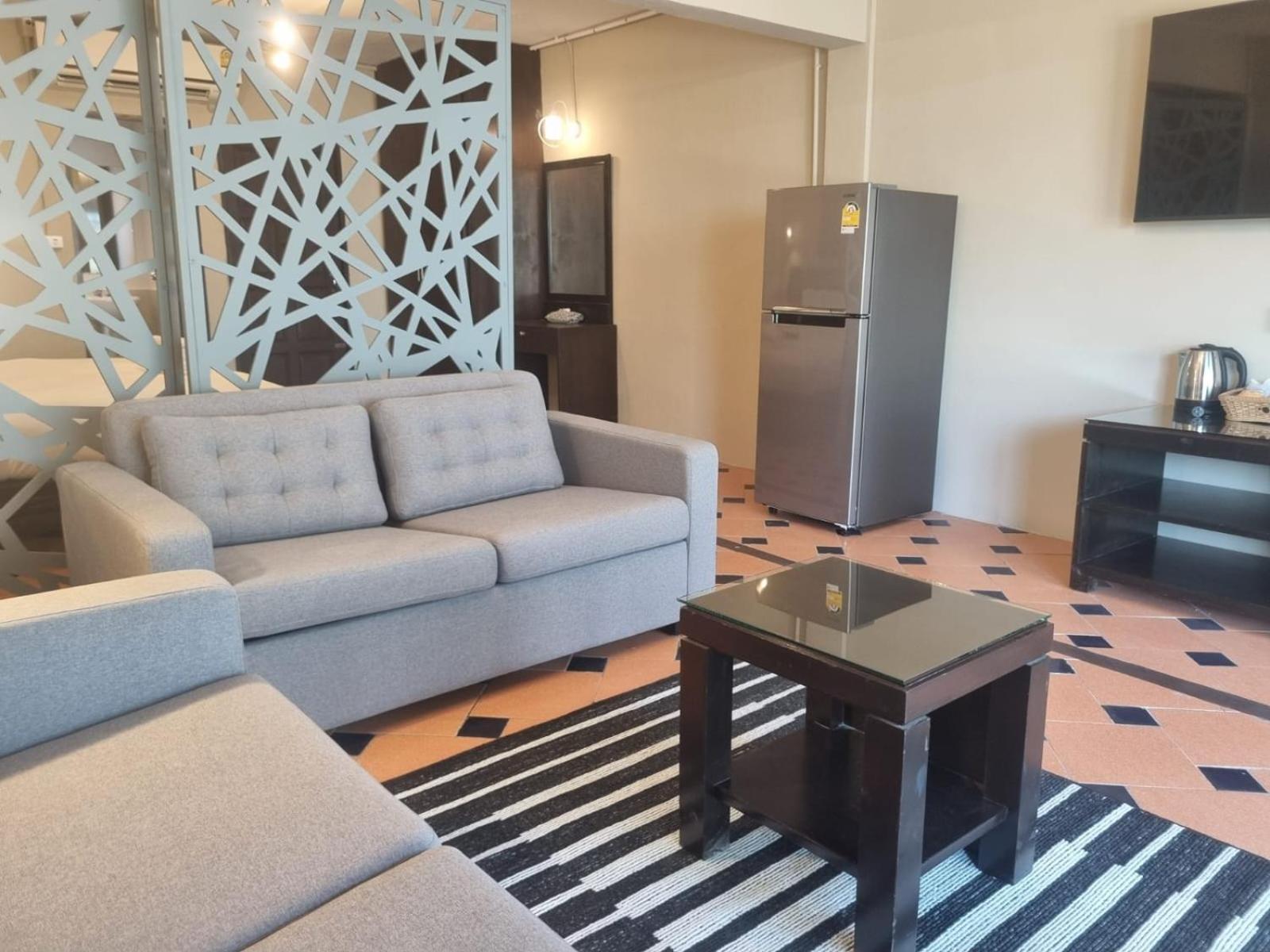New Breakers Hotel Rawai Екстер'єр фото